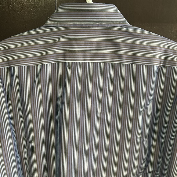 Hugo Boss Dress shirt (xl/2xl) 46 Chest / 18 neck - Picture 4 of 4